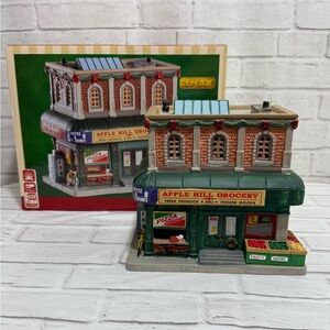 NEW Lemax Apple Hill Grocery, Harvest Crossing Snow Village